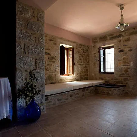 Apartment Stone Tower In Mani *